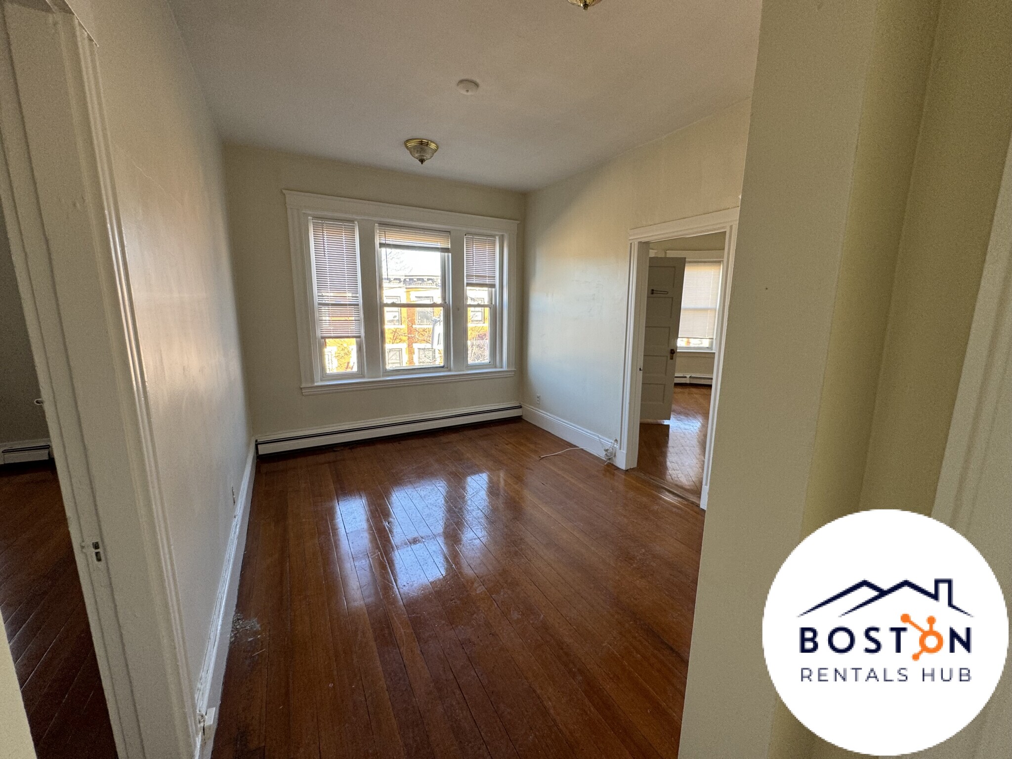 208 Winthrop Rd.