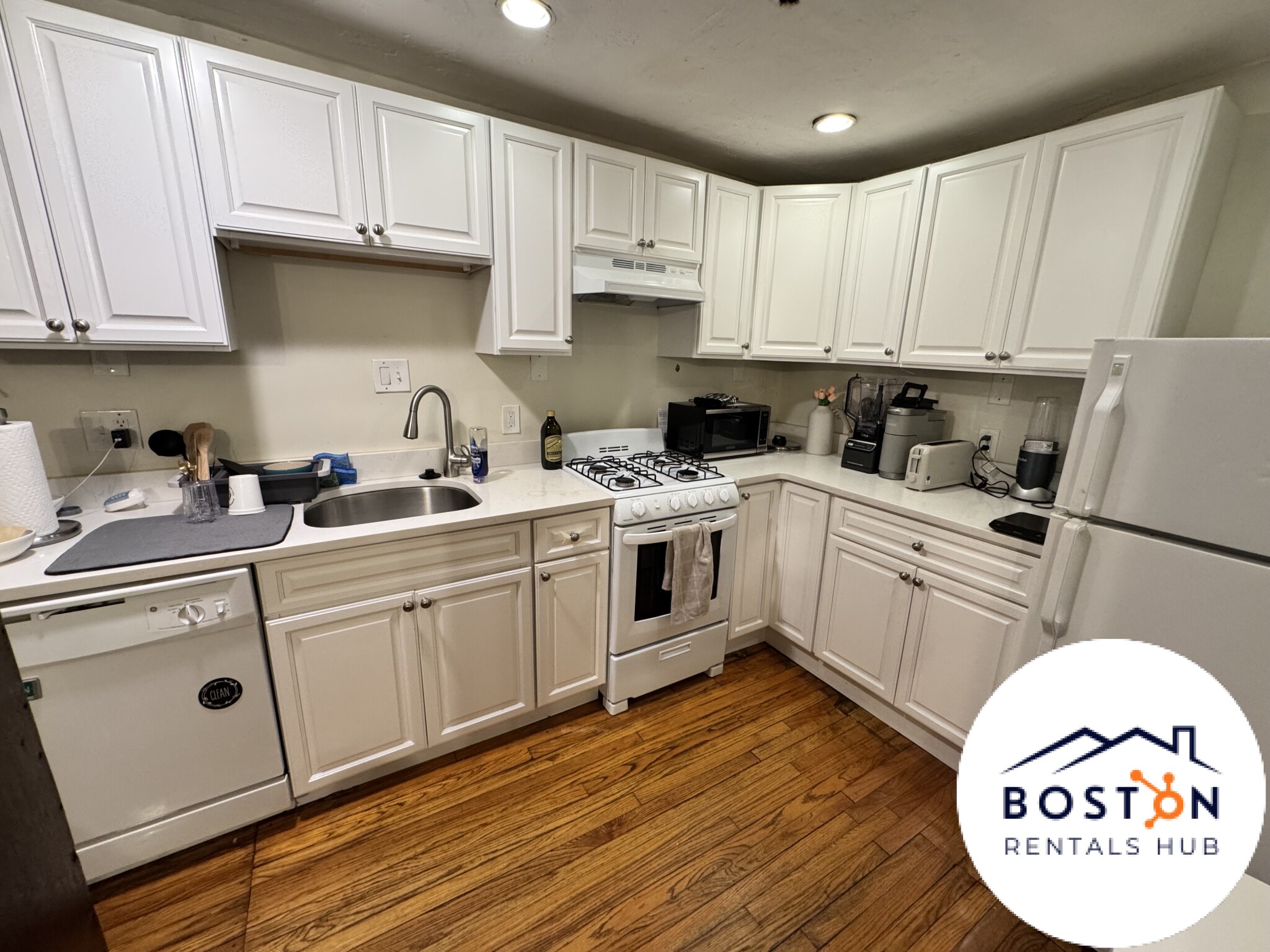 58 Queensberry St. — Fenway