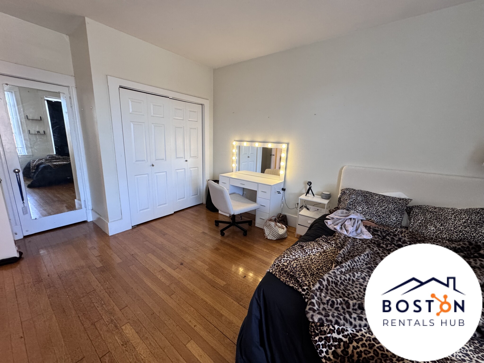 1232 Beacon St.