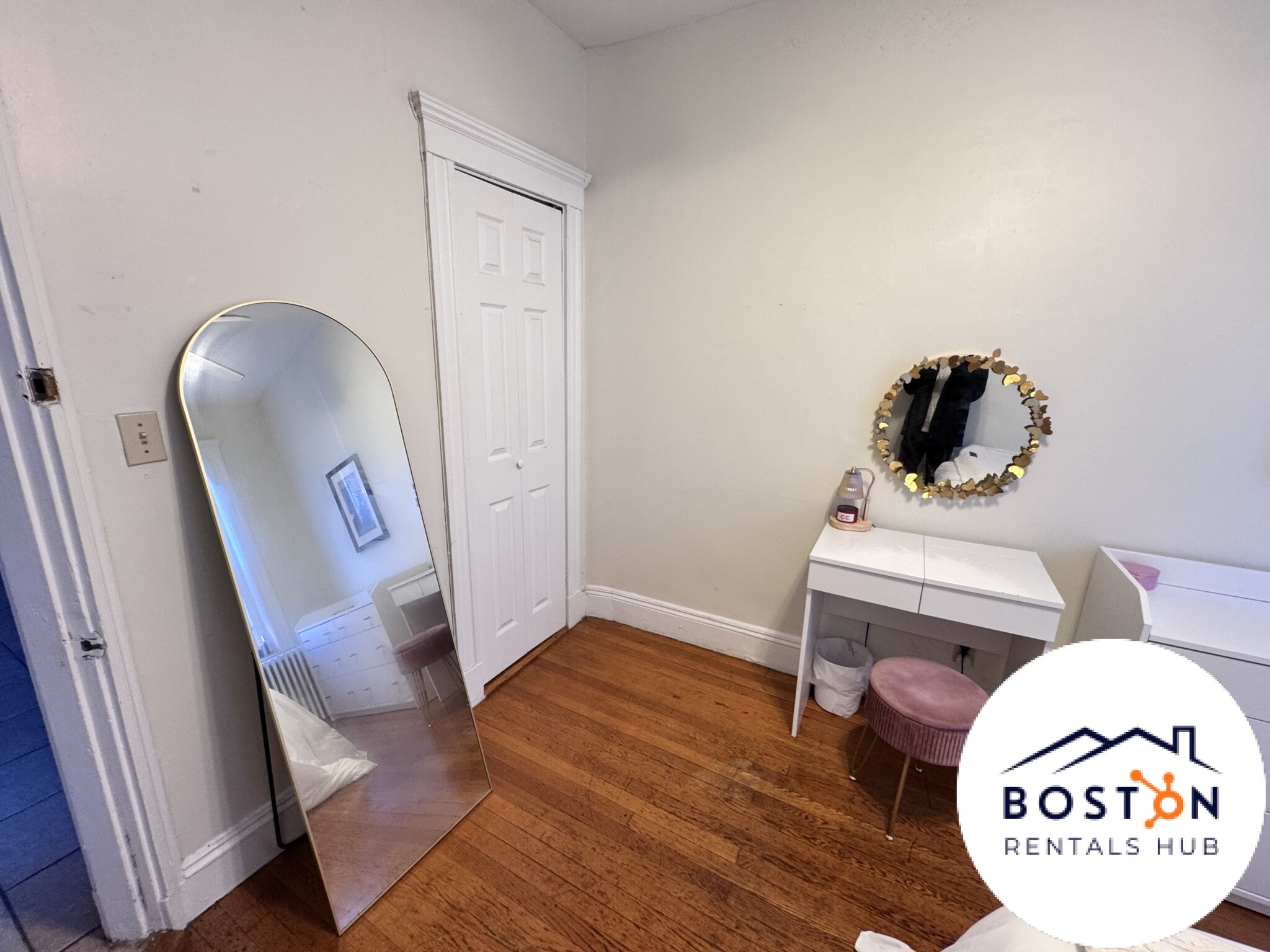 1232 Beacon St.