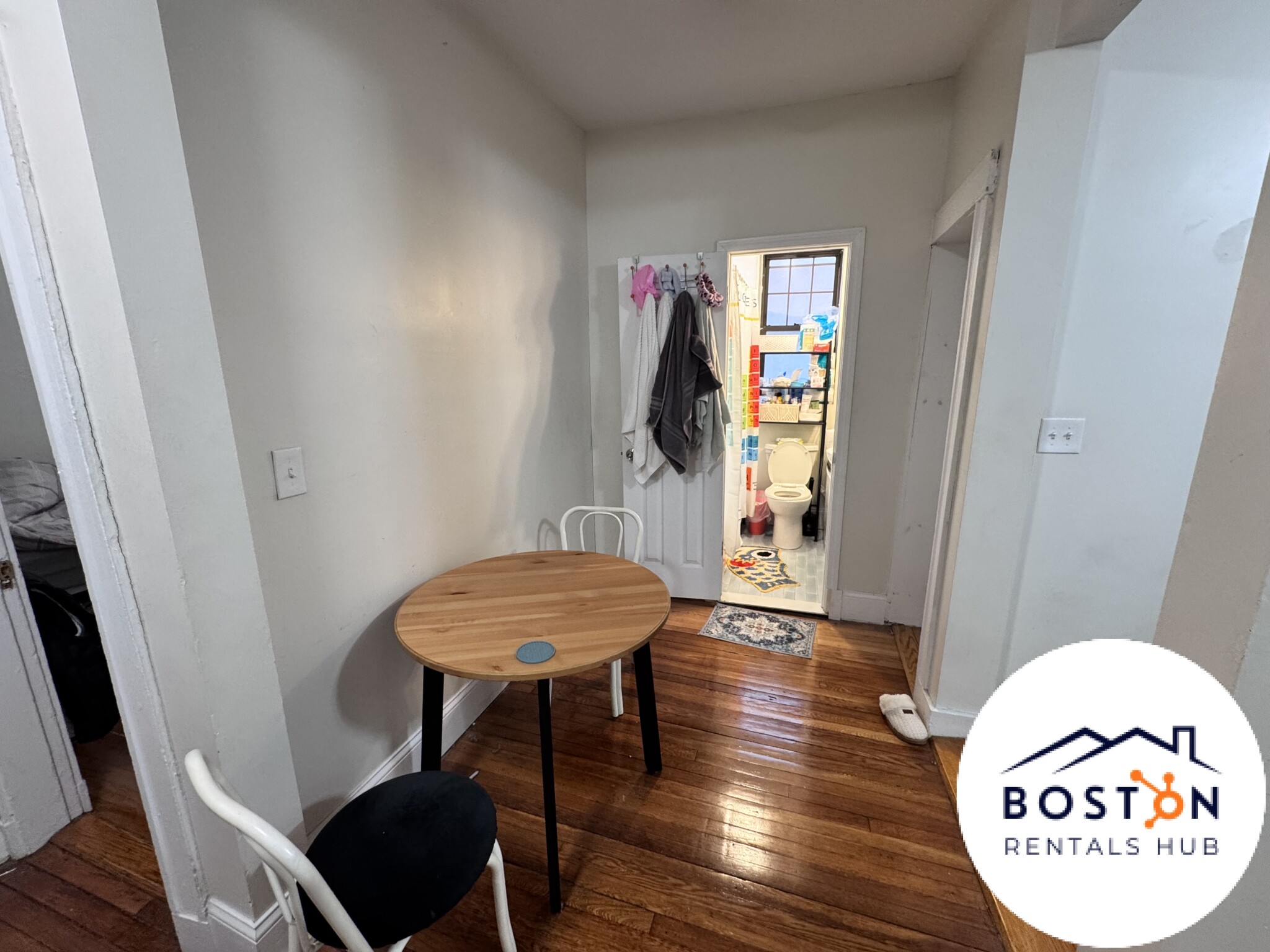 56 Queensberry St. — Fenway