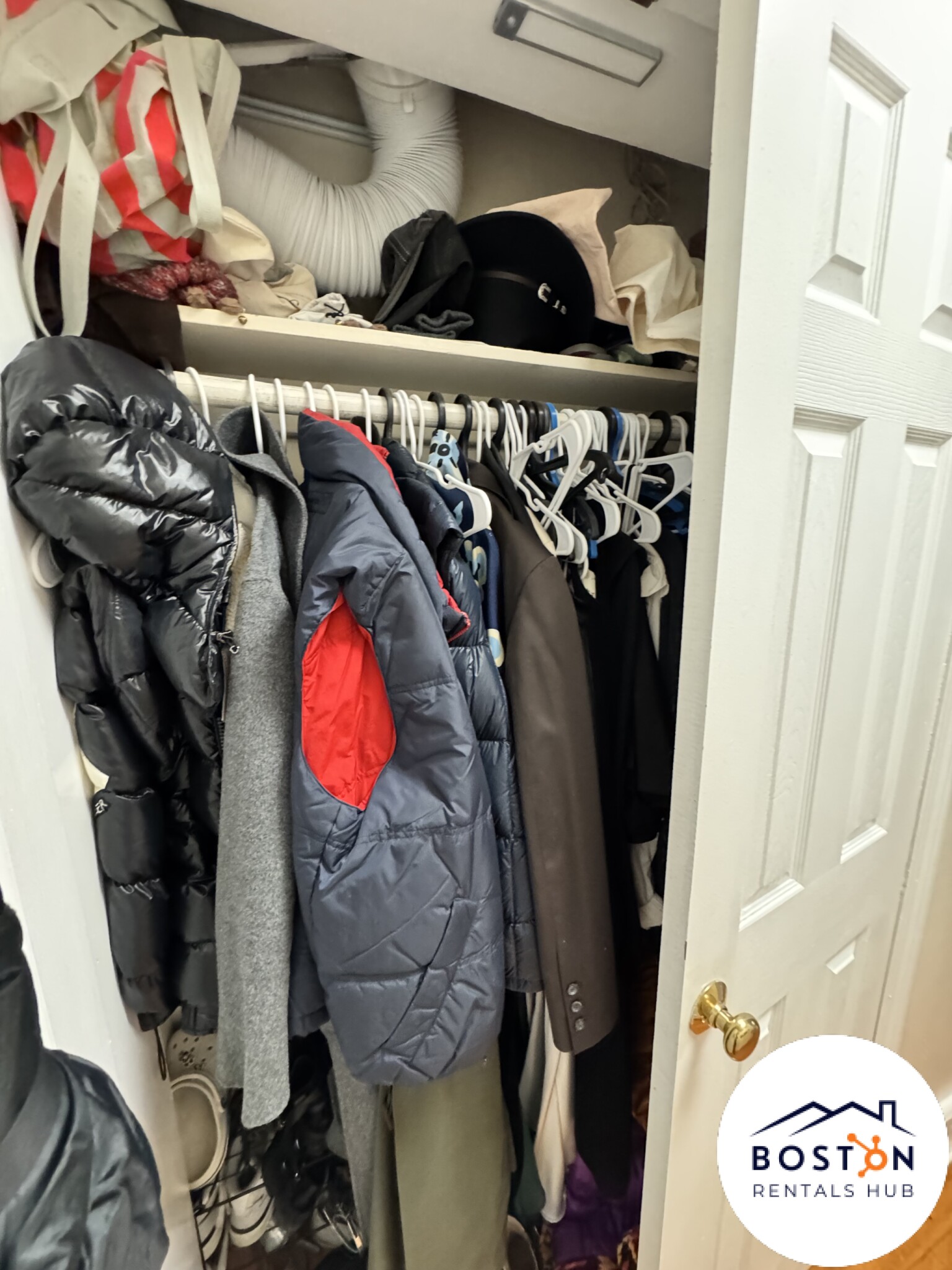 879 Beacon St. — Kenmore