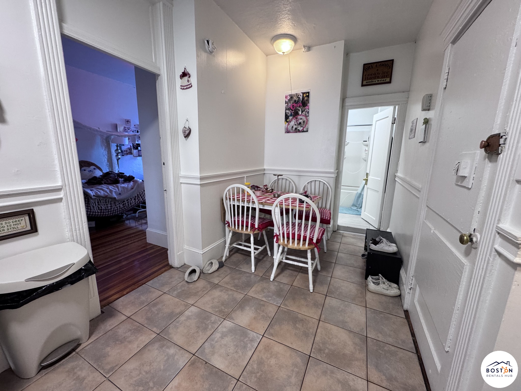 64 Hemenway St. — Fenway