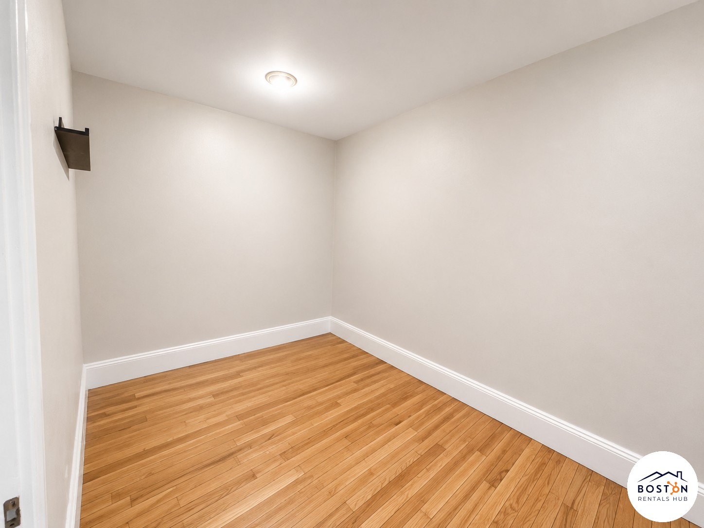 14 Wait St. — Mission Hill