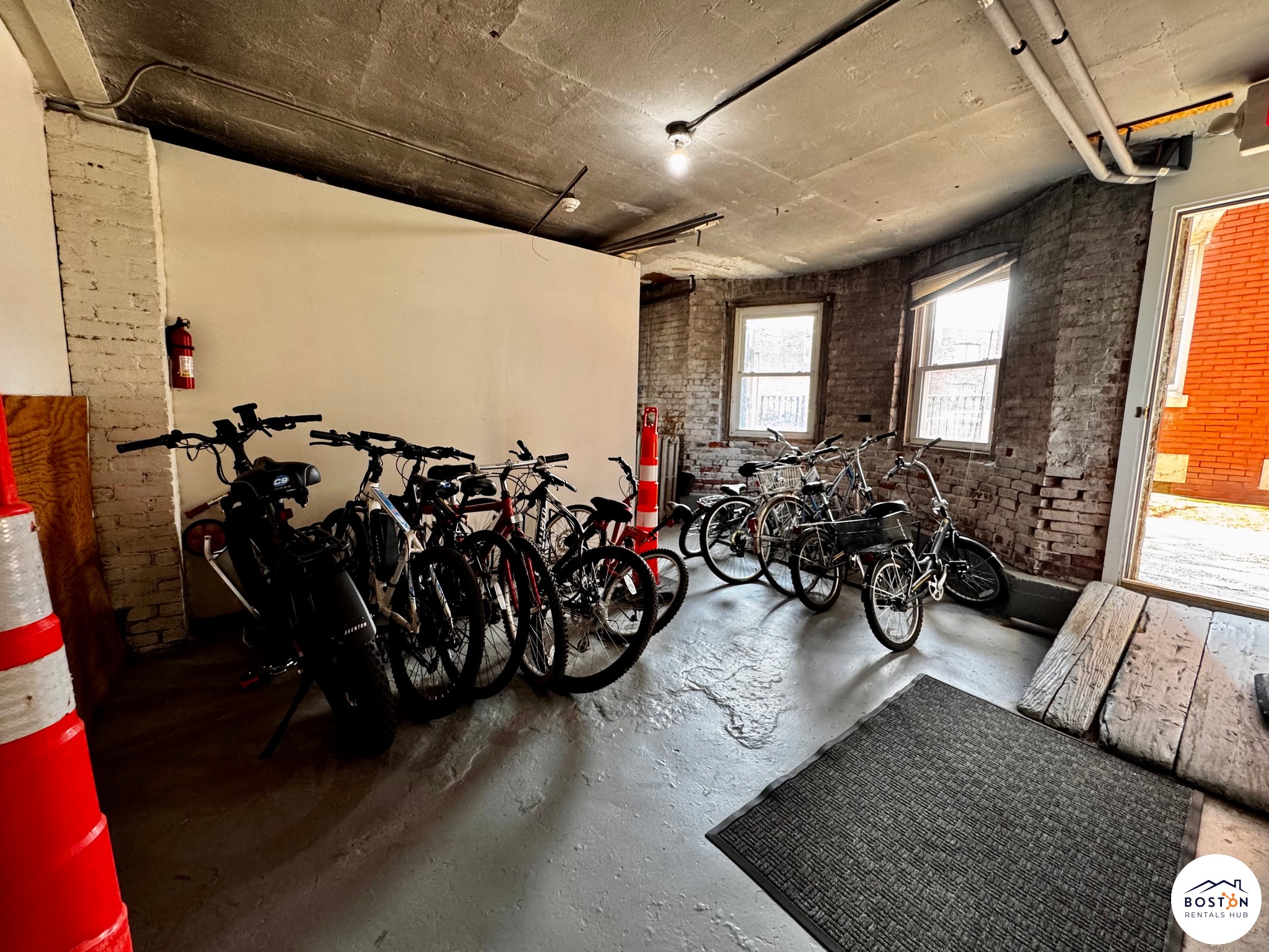 208 Winthrop Rd.