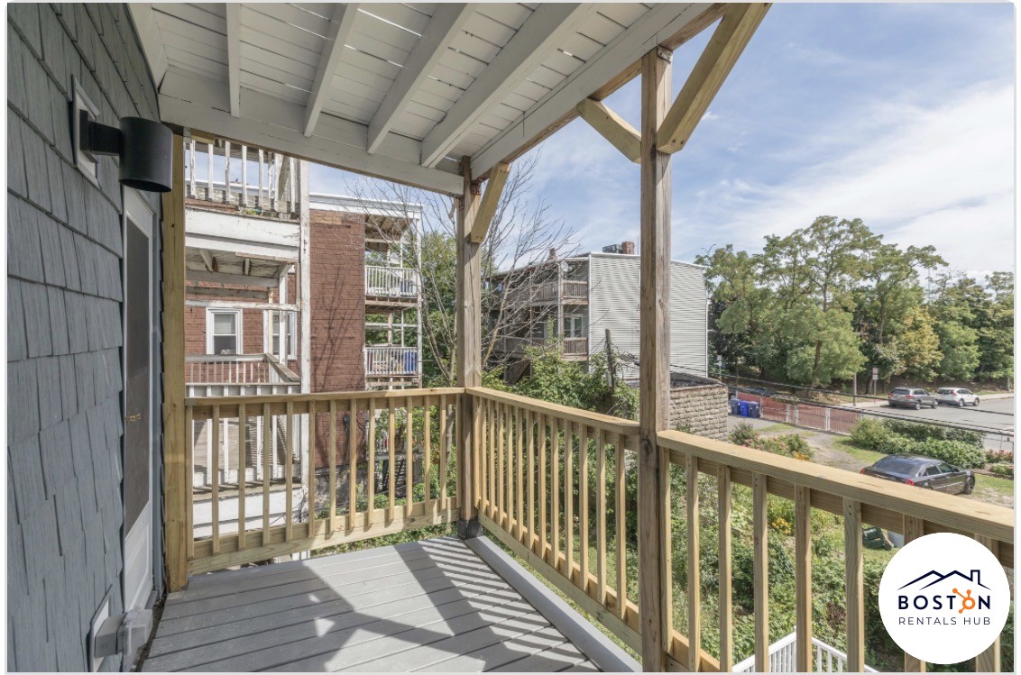 843 Columbia Rd. — Dorchester