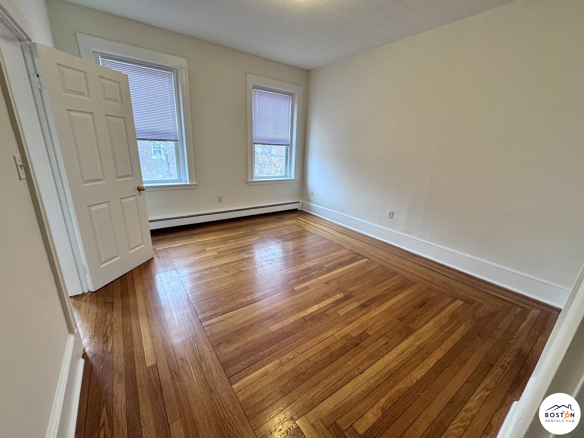 19 Fairbanks St. — Coolidge Corner