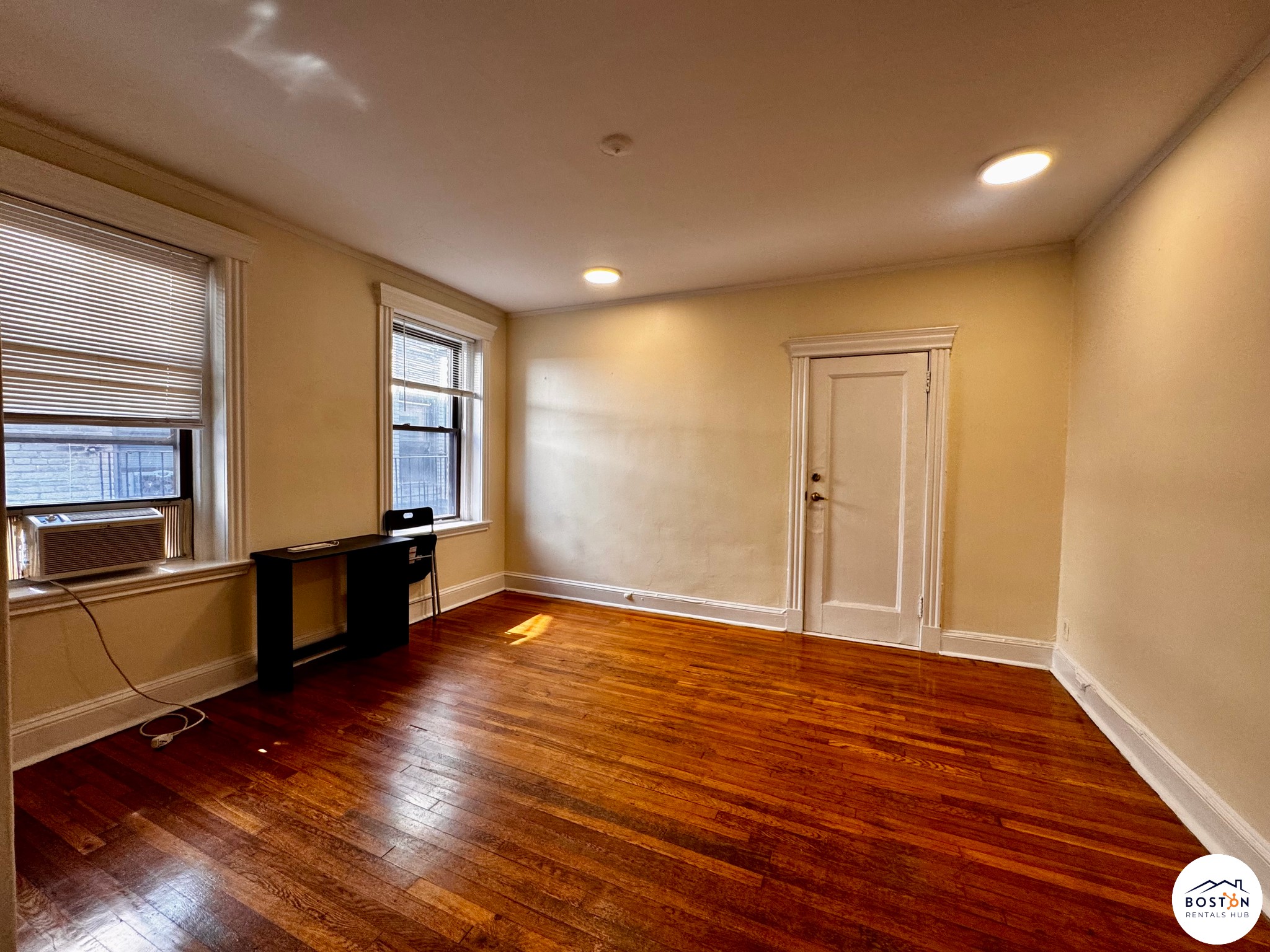 364 Riverway