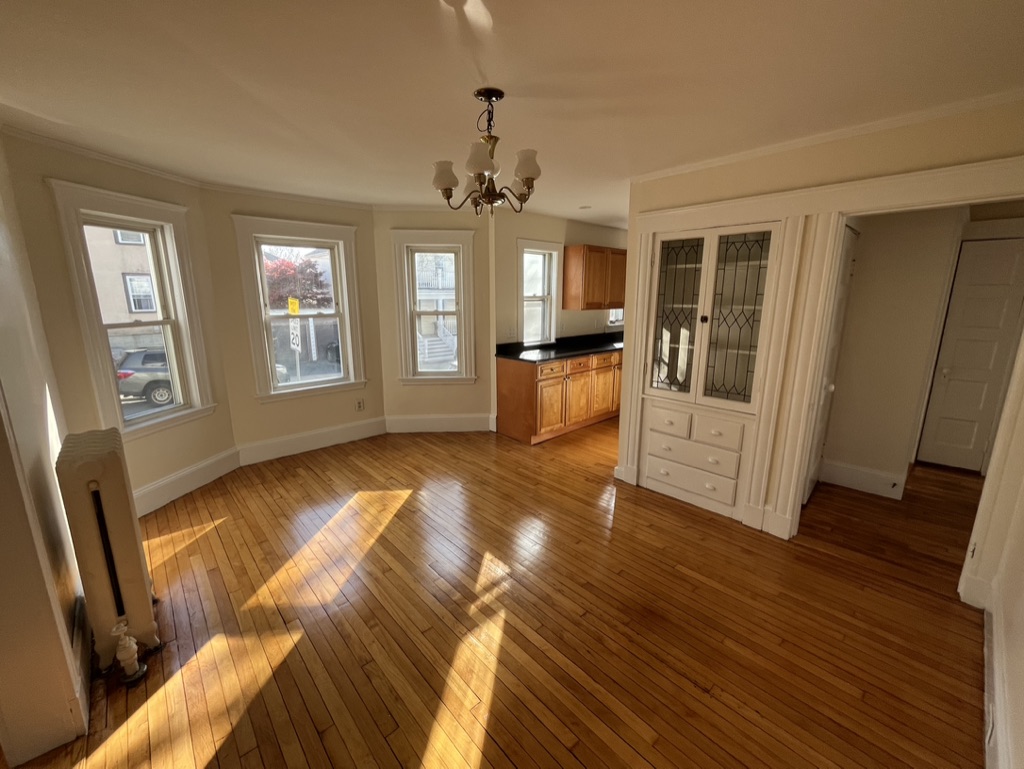 190-2 North St. - Tufts