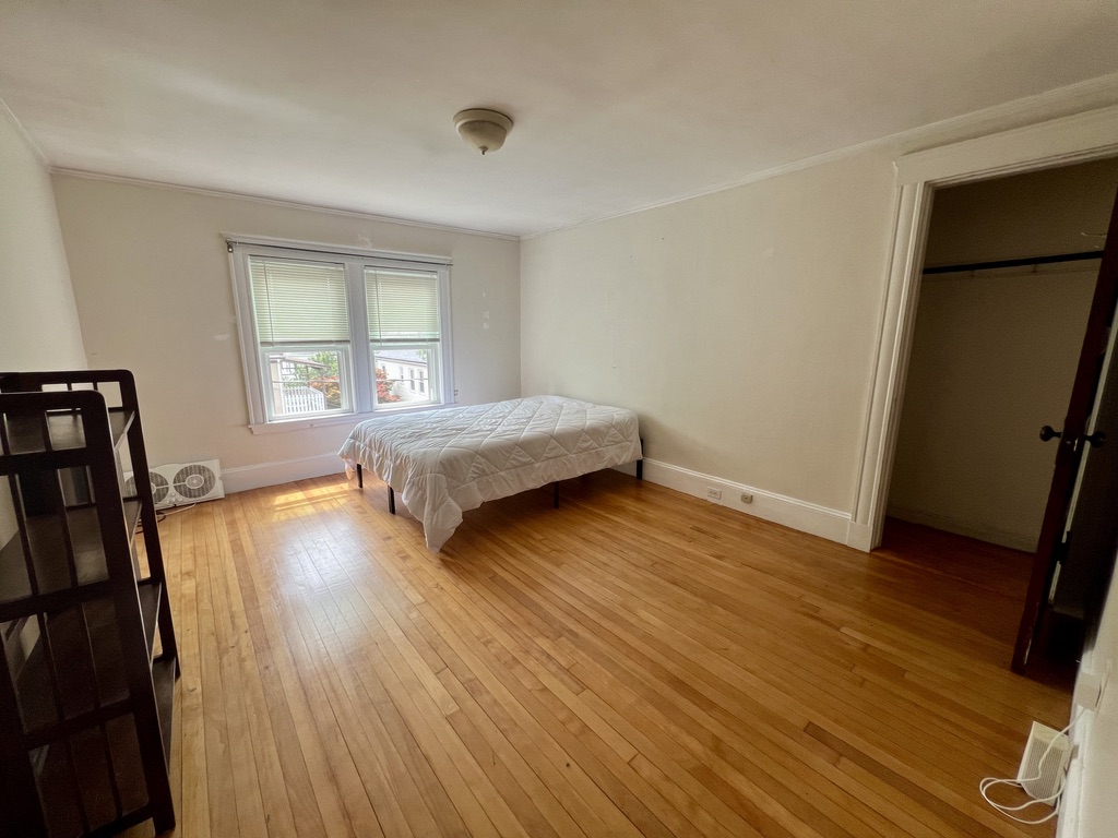 190-2 North St. - Tufts