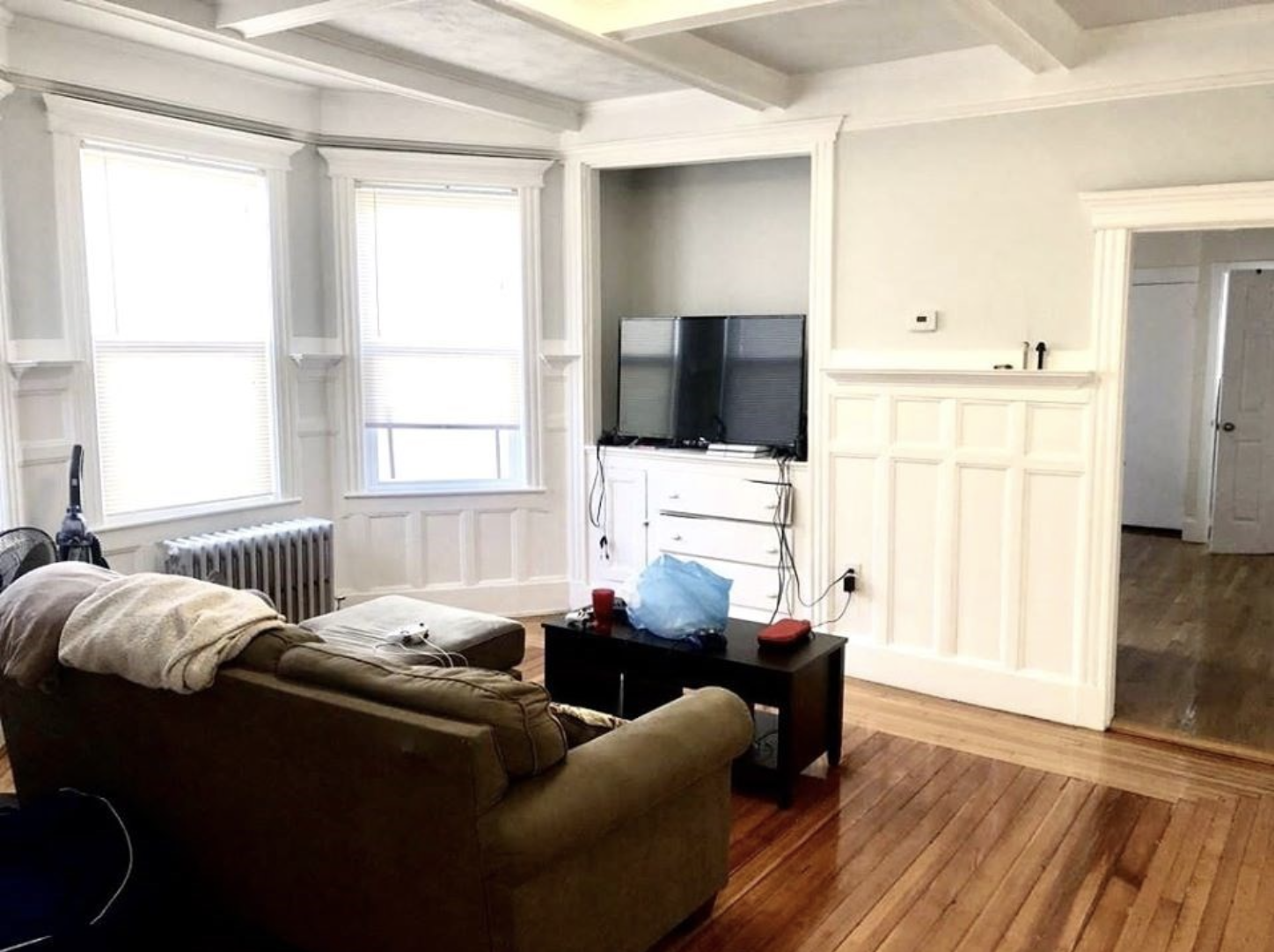 Photos of apartment on Thornton St.,Boston MA 02119