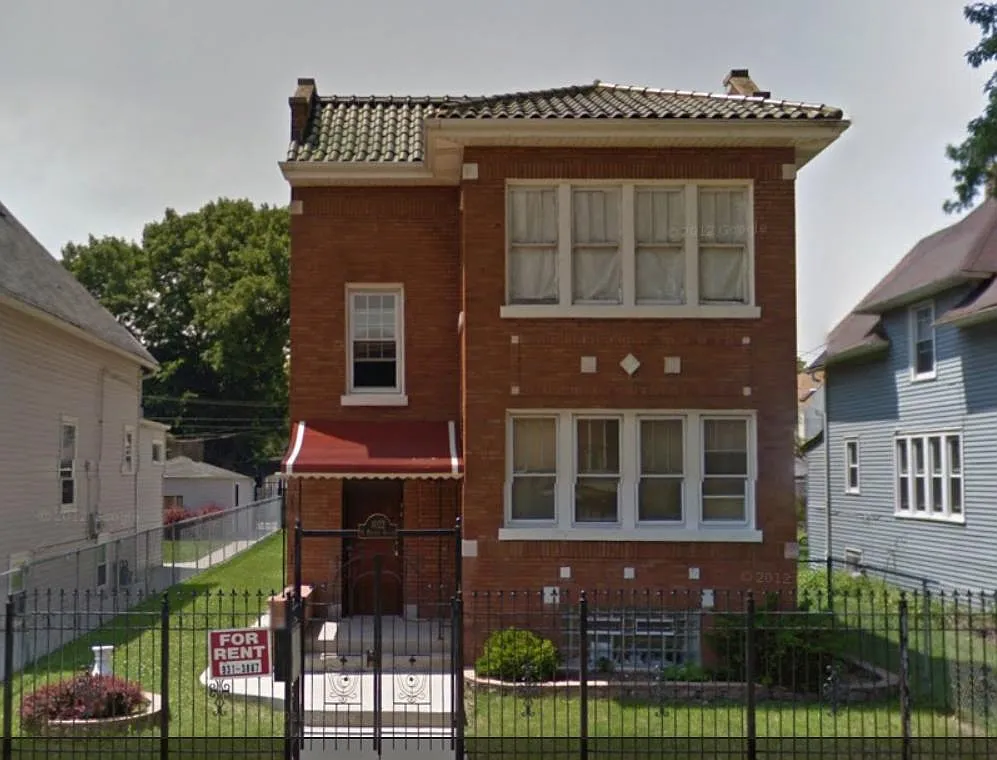 1022 North Menard Ave., Chicago, IL - 1,850 USD/ month