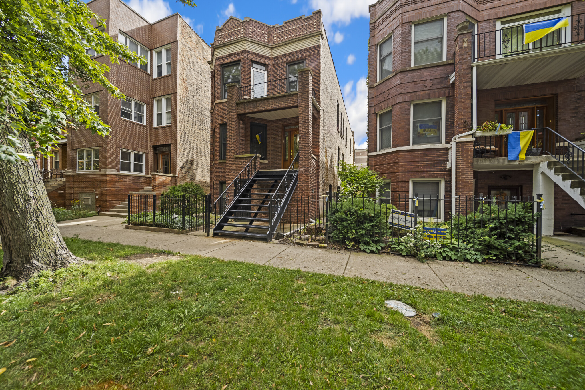 2325 West Rice St., Chicago, IL - 1,995 USD/ month
