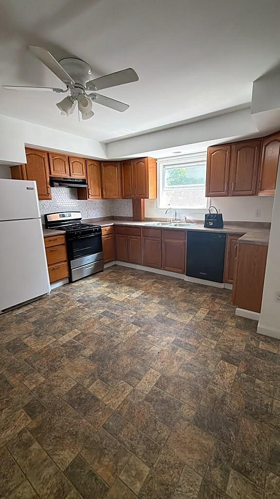 Photo 2 of 72 South Sixth St. Unit 1