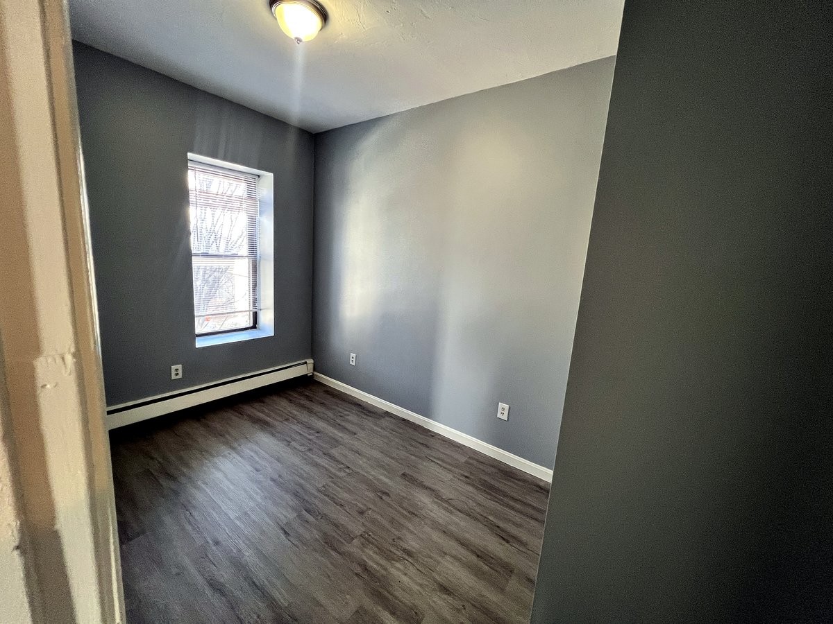 Photos of apartment on Washington St.,Boston MA 02130