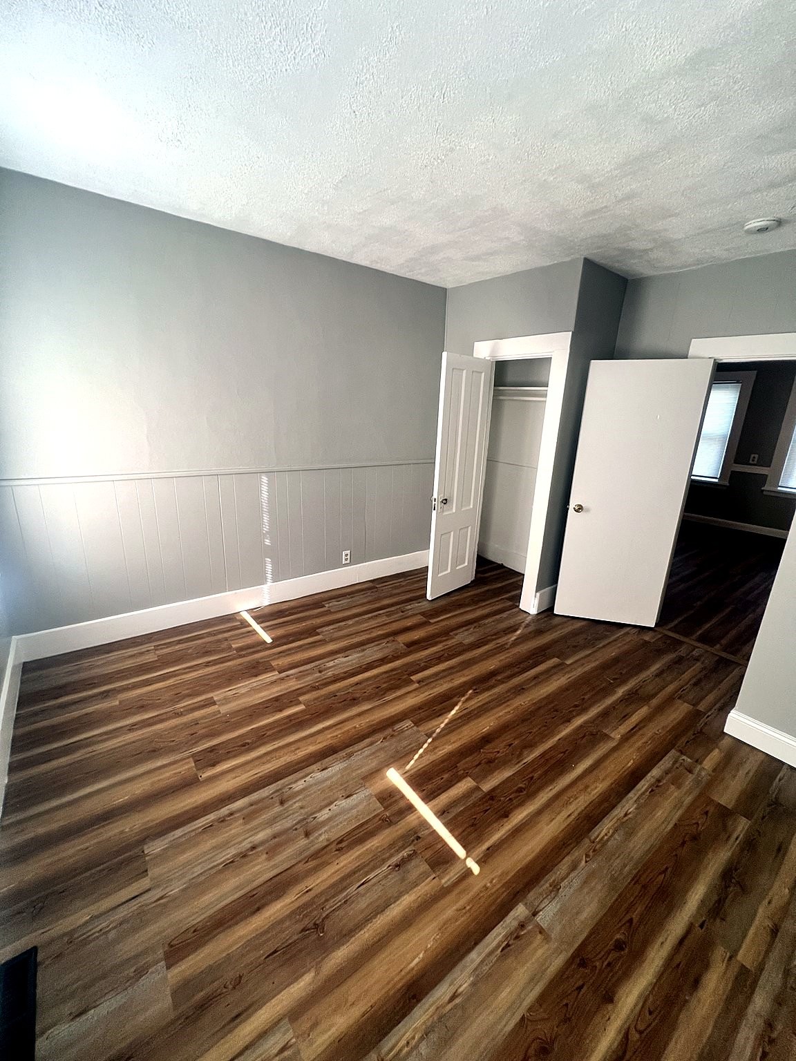Pictures of  property for rent on Grant St., Framingham, MA 01702