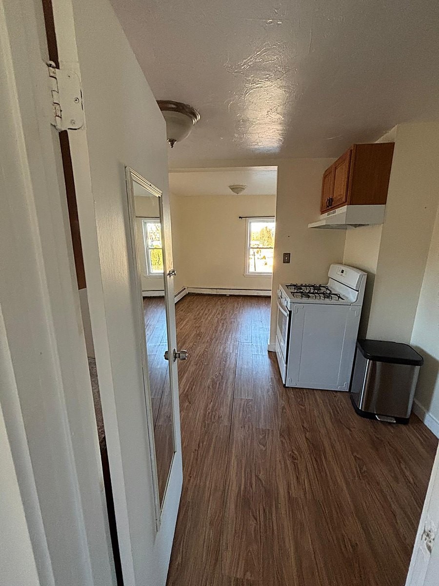 Photo 6 of 45 Hood Unit 203