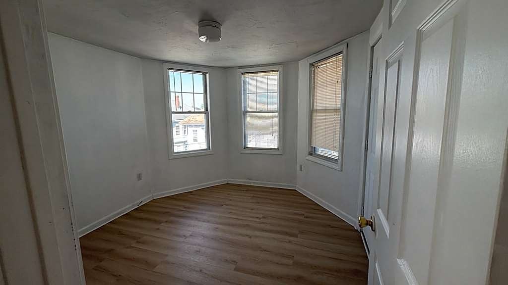 Photo 3 of 74 Ellen St. Unit 3W