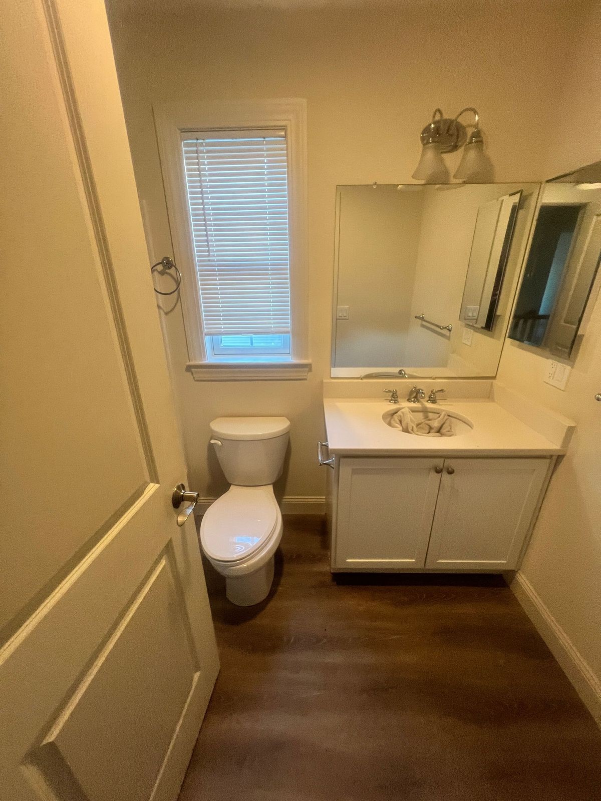Photos of apartment on Everit Ave.,Framingham MA 01702
