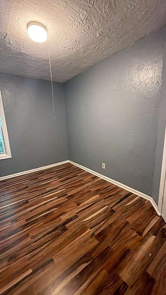 Photo 3 of 168 Hall St. Unit 2