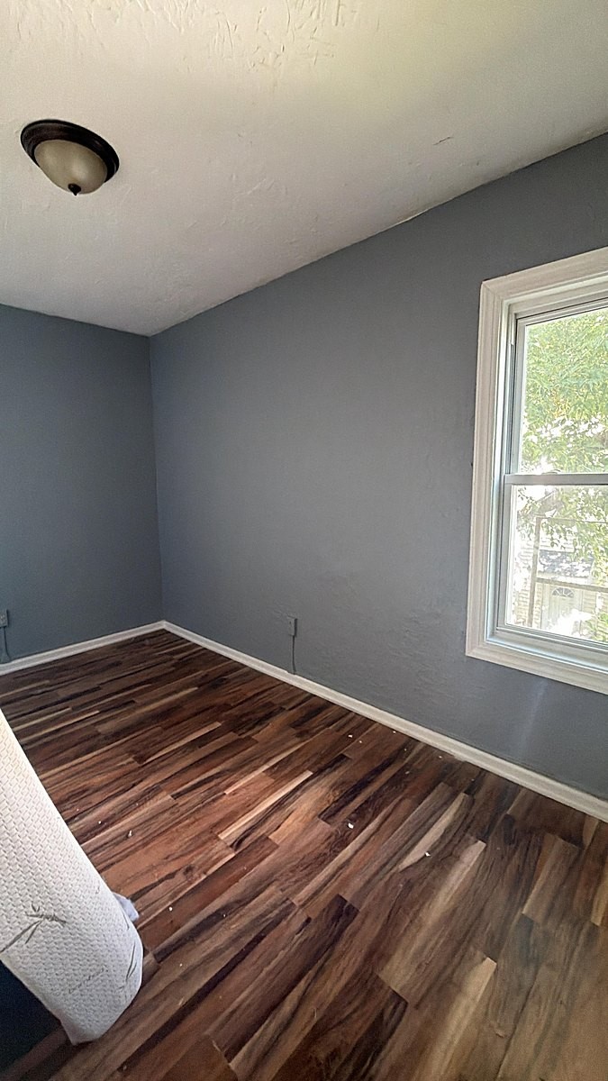Photo 5 of 168 Hall St. Unit 2