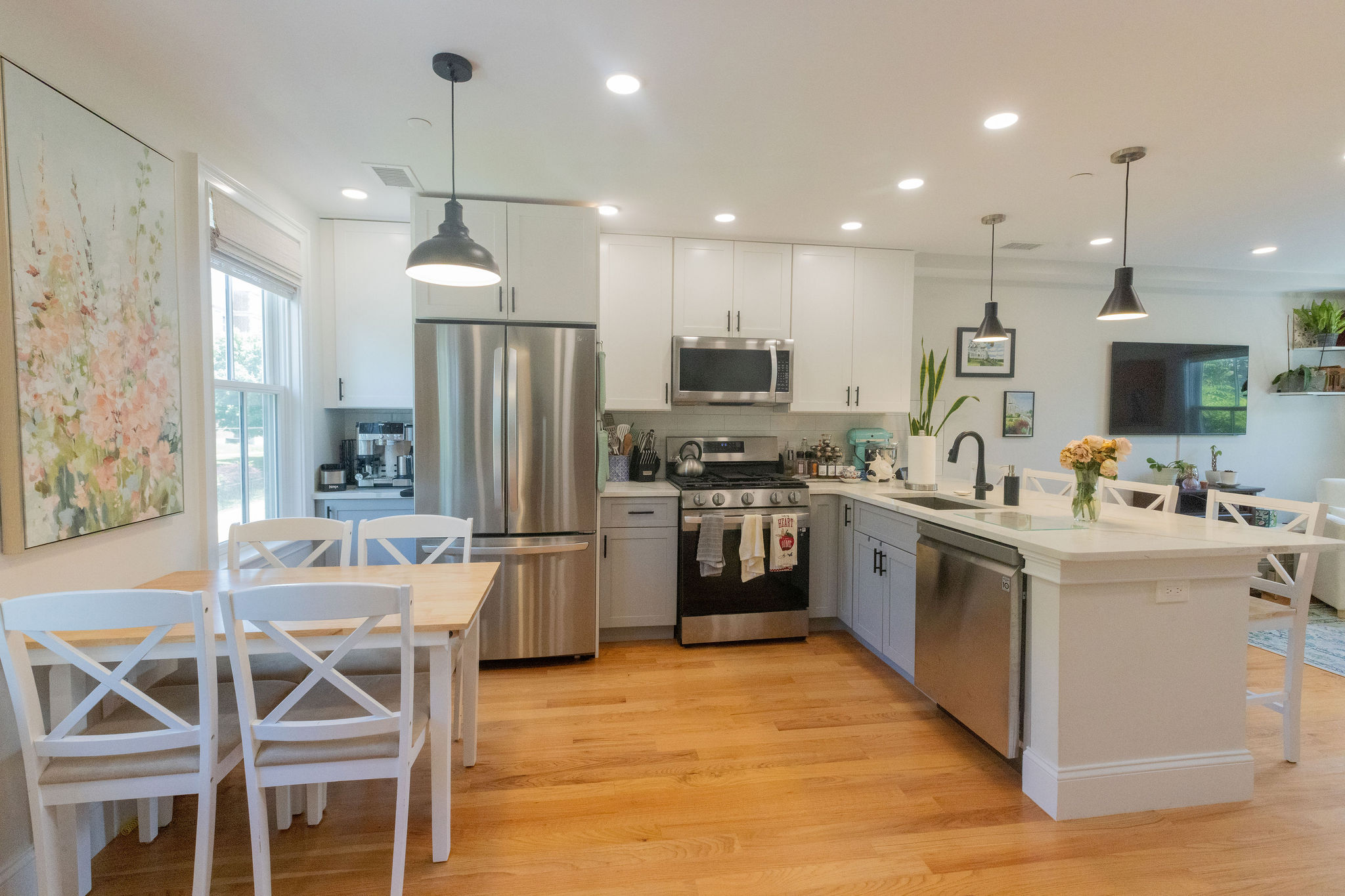 Photos of apartment on Saint Andrew,Boston MA 02128