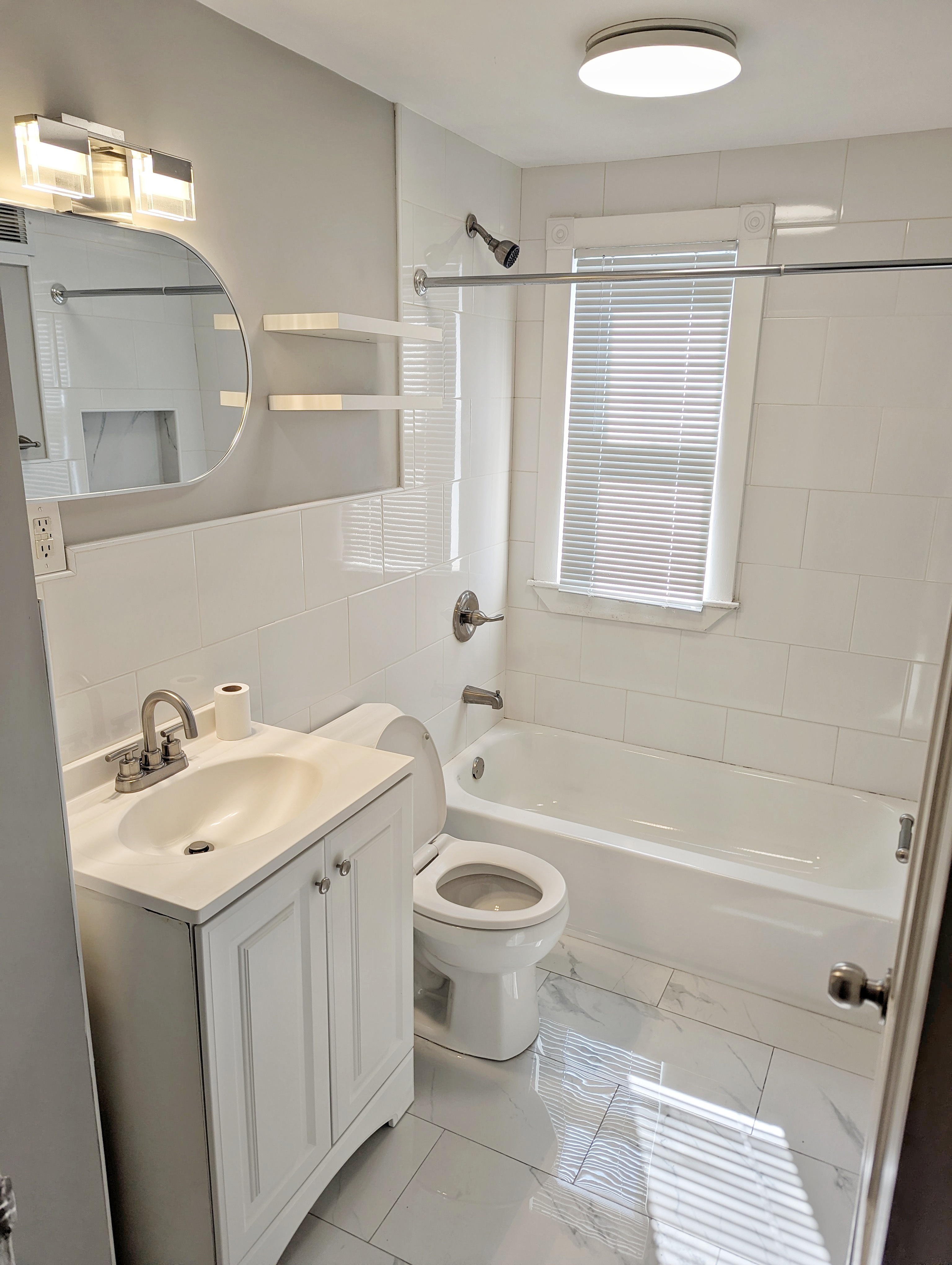 Photos of apartment on Gladeside Ave.,Boston MA 02126