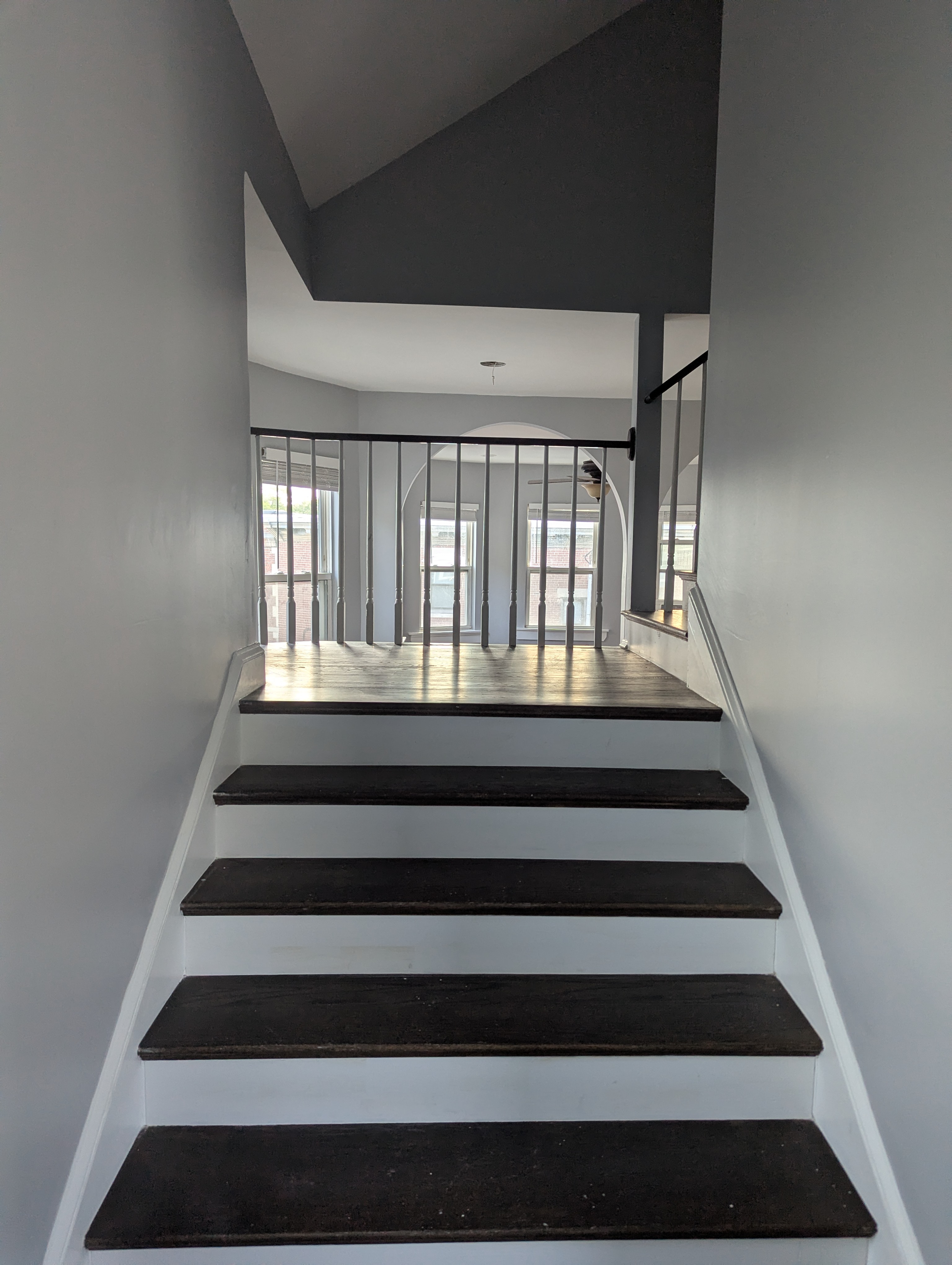 Photos of apartment on Whitfield St.,Boston MA 02124