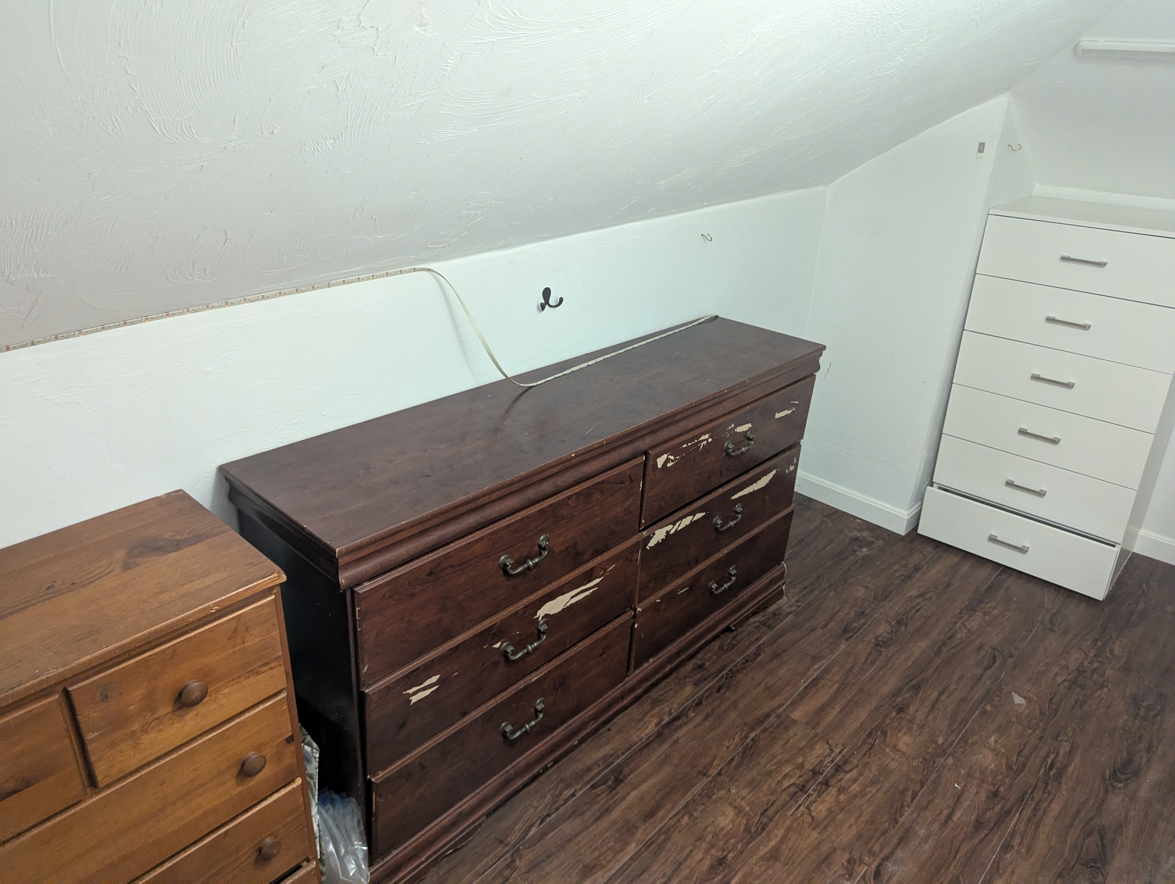 Photos of apartment on Whitfield St.,Boston MA 02124