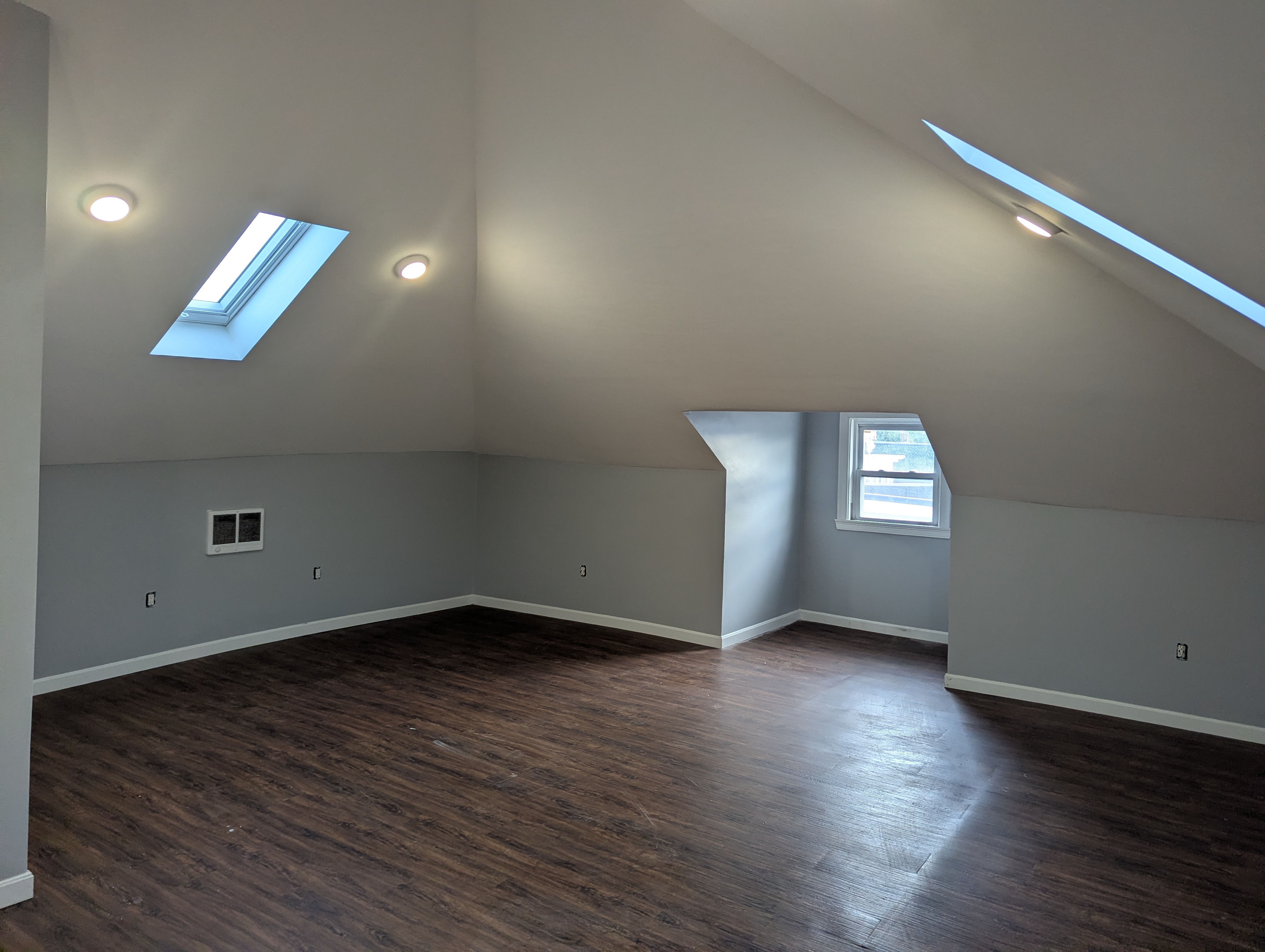 Photos of apartment on Whitfield St.,Boston MA 02124