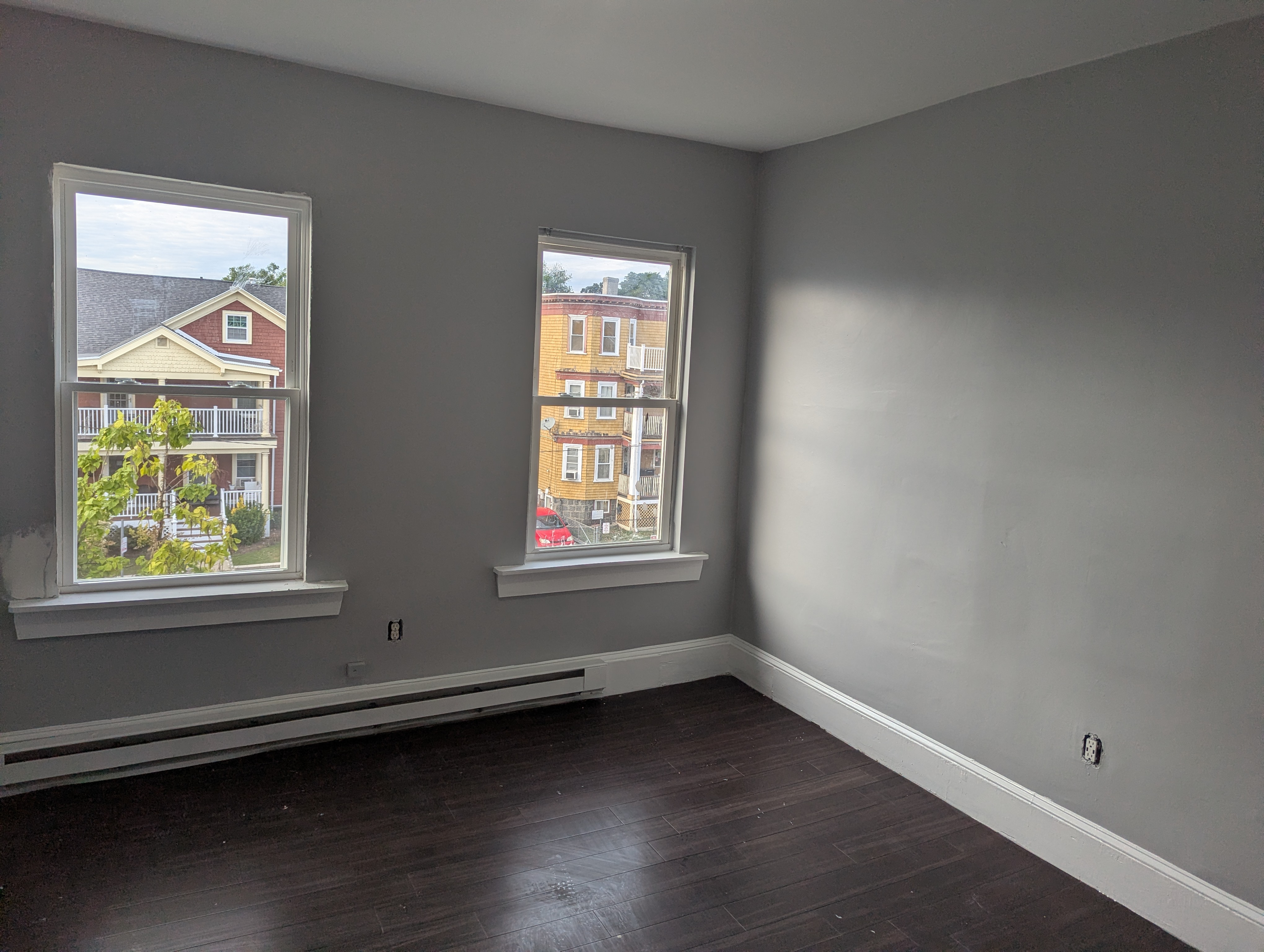 Photos of apartment on Whitfield St.,Boston MA 02124