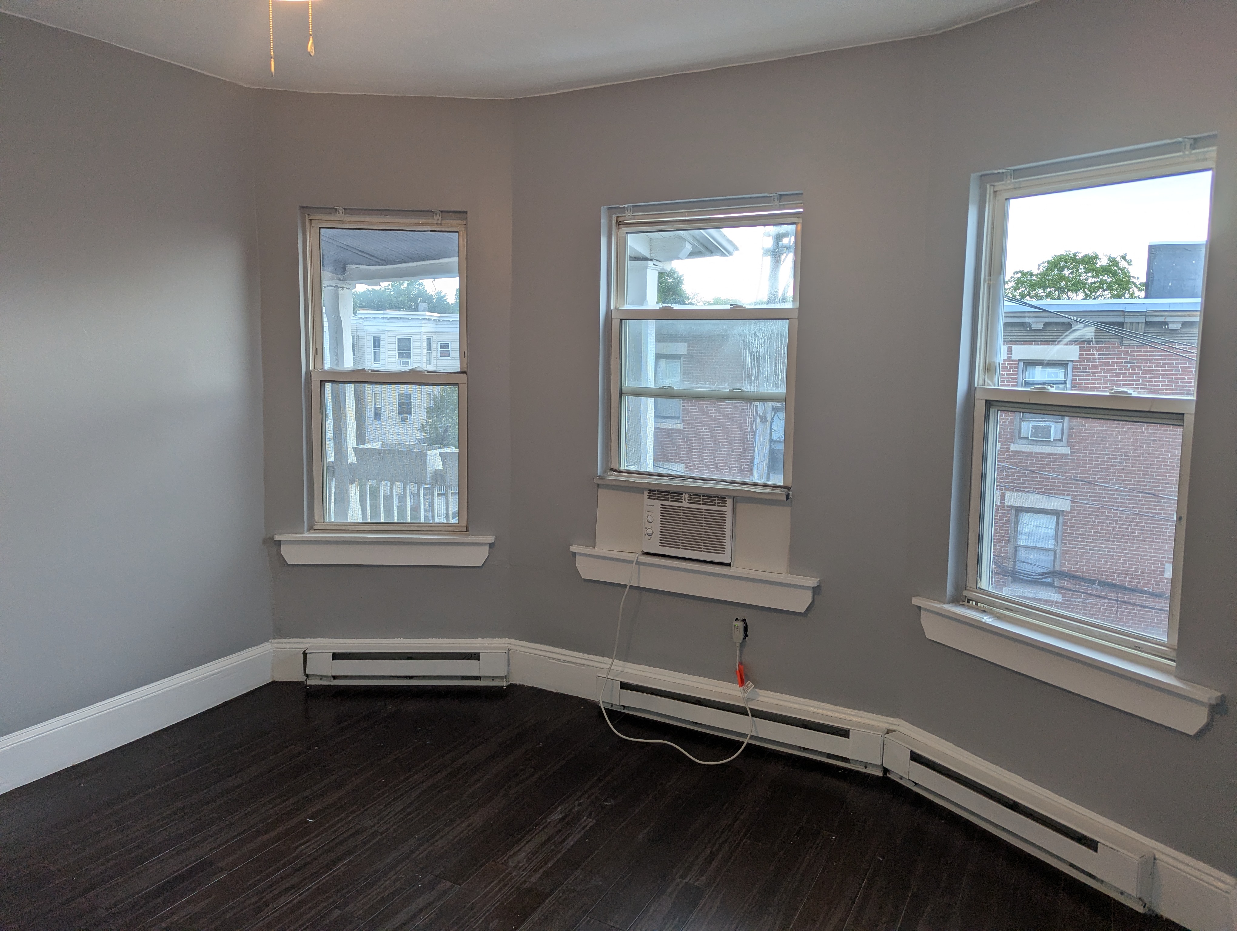 Photos of apartment on Whitfield St.,Boston MA 02124
