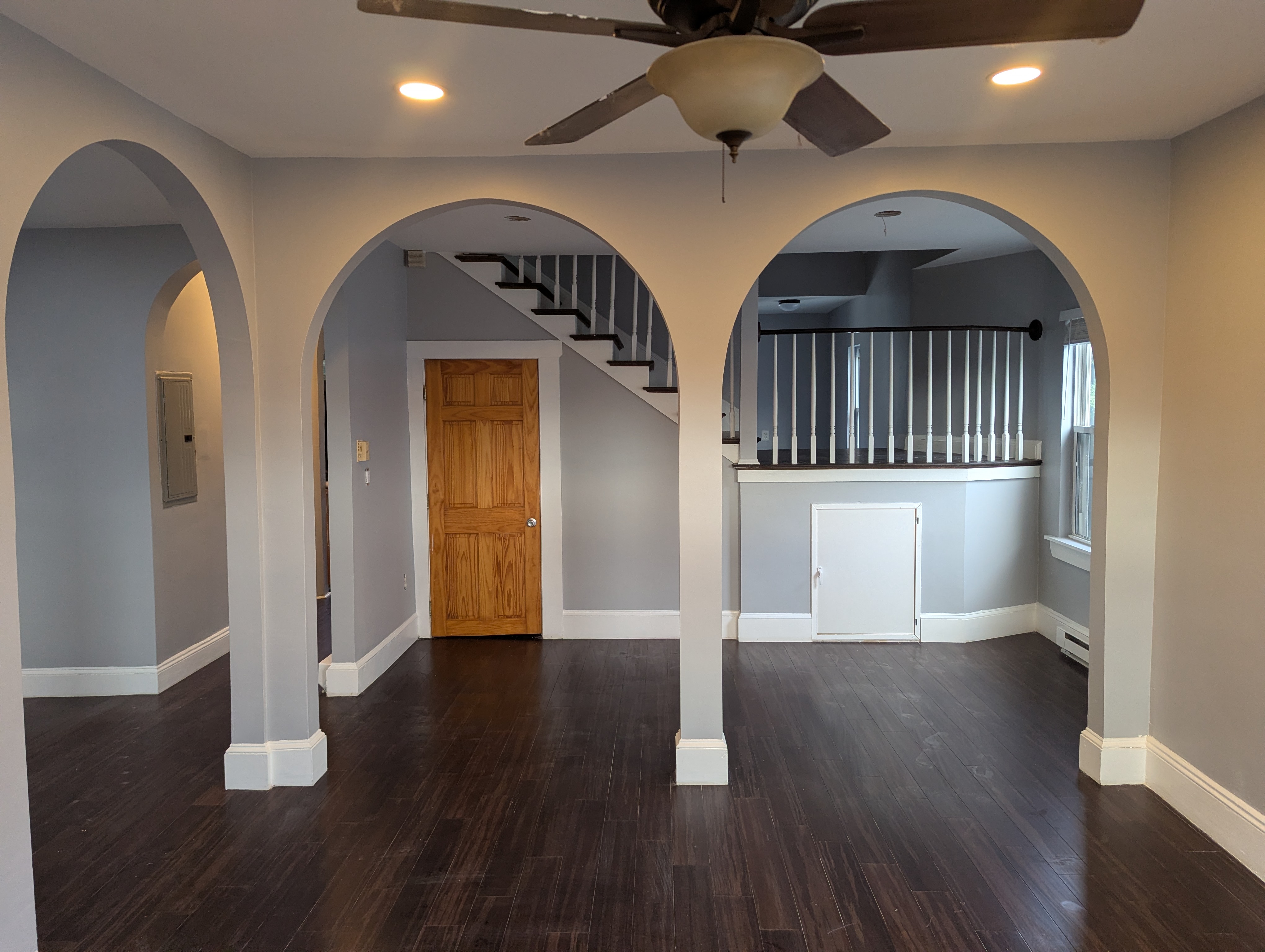 Pictures of  property for rent on Whitfield St., Boston, MA 02124