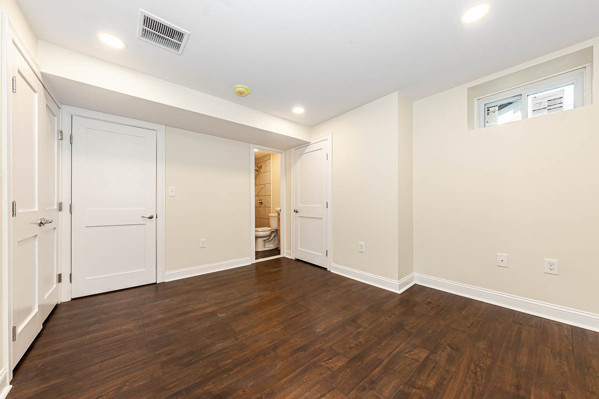 Photos of apartment on Albion St.,Medford MA 02155