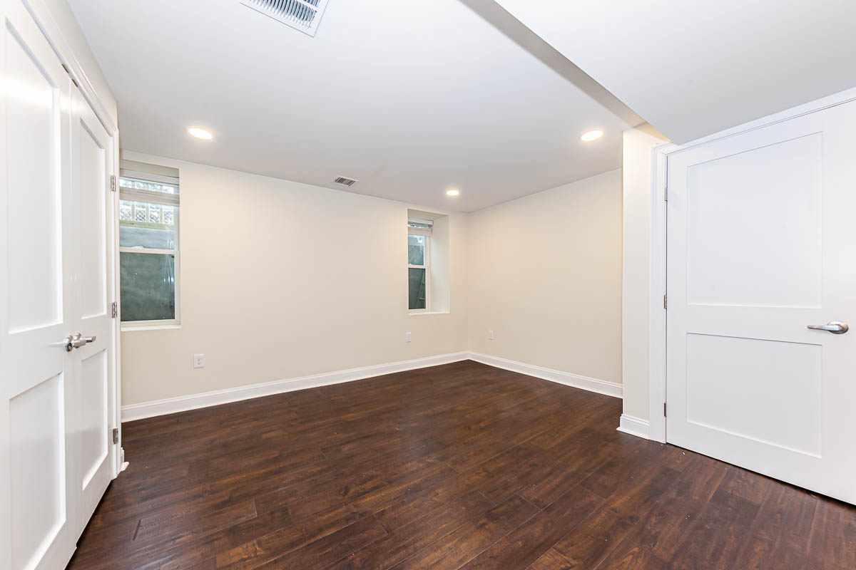 Photos of apartment on Albion St.,Medford MA 02155