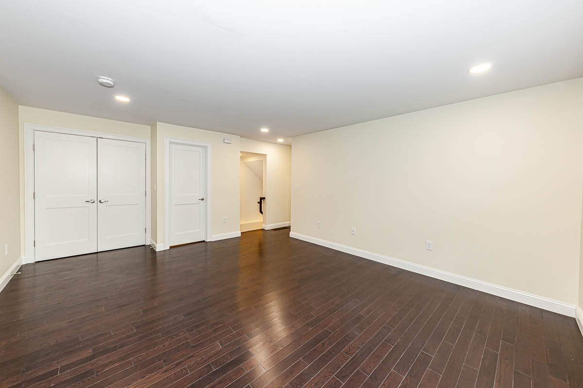 Photos of apartment on Albion St.,Medford MA 02155