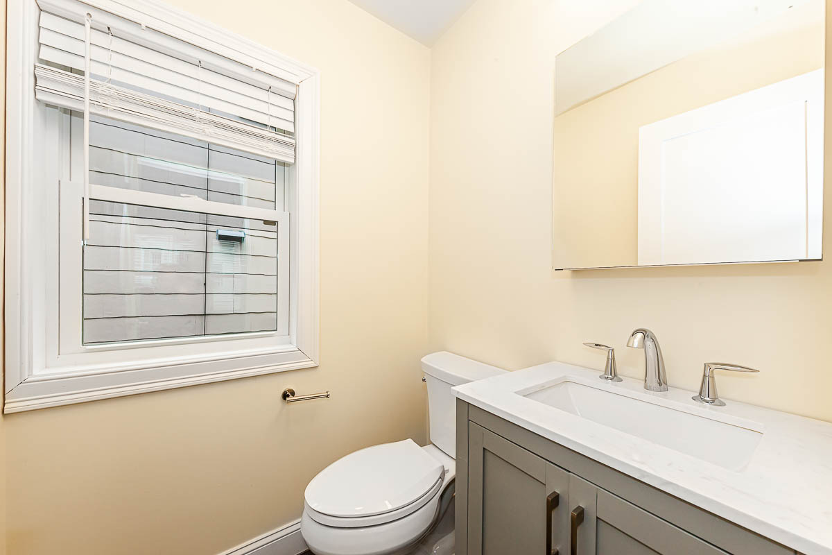 Photos of apartment on Albion St.,Medford MA 02155