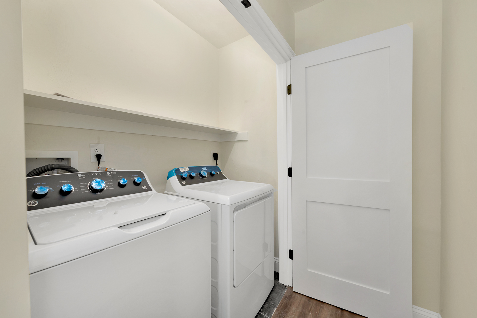 Photos of apartment on Bailey Rd.,Somerville MA 