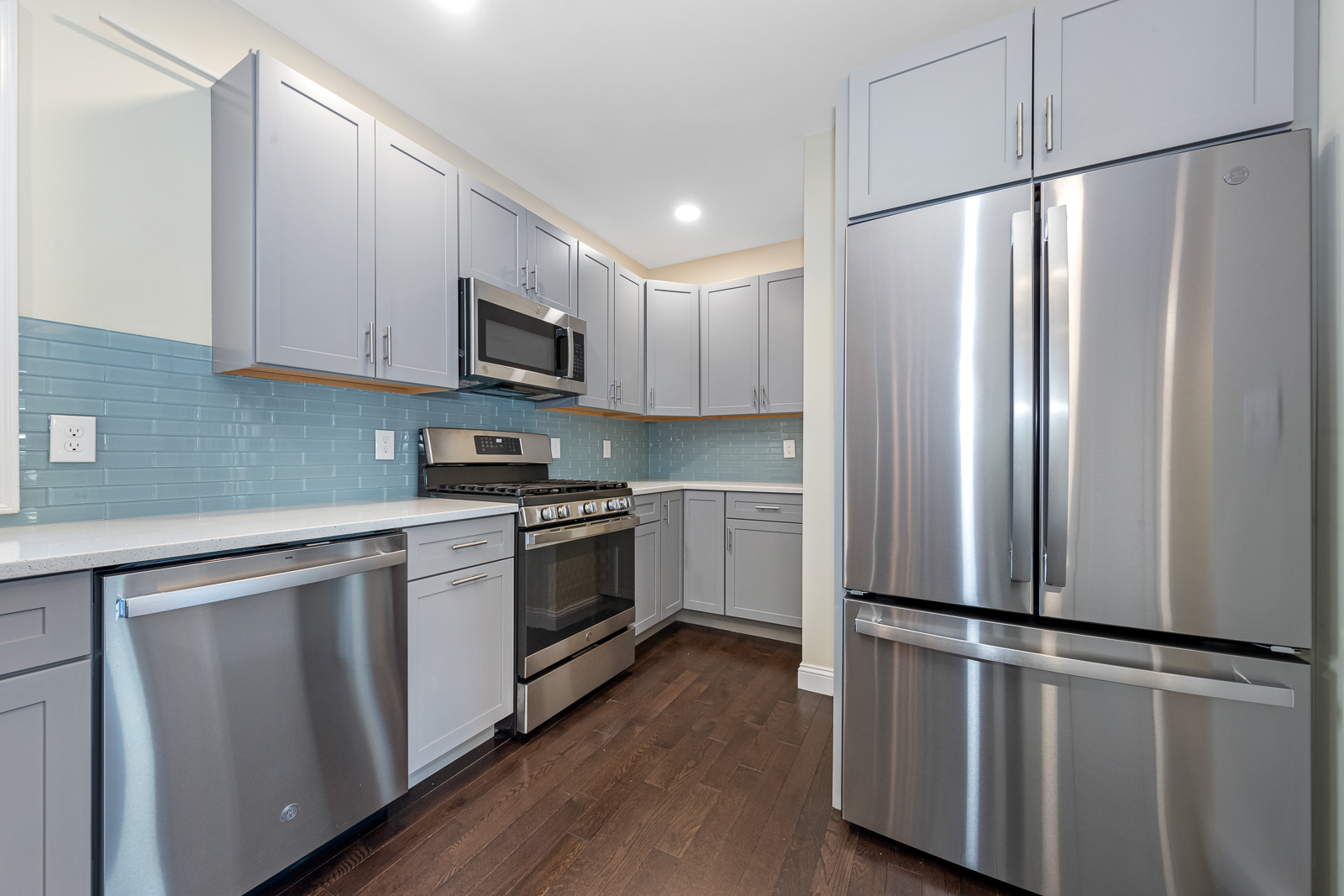 Photos of apartment on Bradbury Ave.,Medford MA 