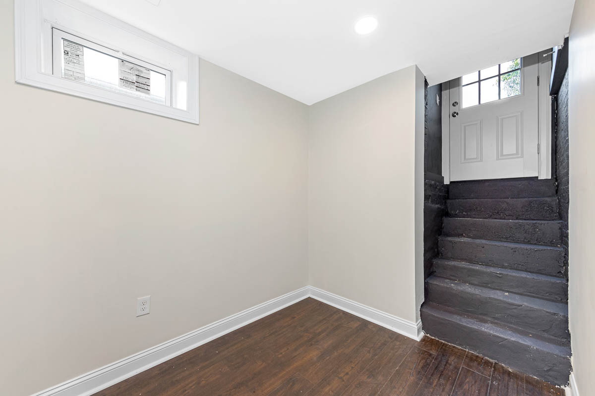 Photos of apartment on Winchester St.,Medford MA 