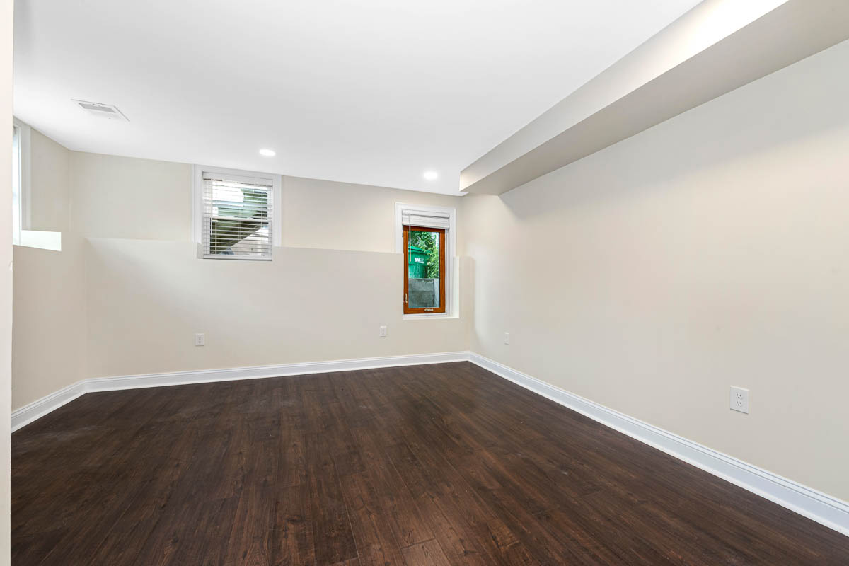 Photos of apartment on Winchester St.,Medford MA 