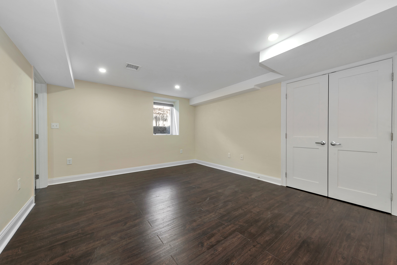 Photos of apartment on Wright Ave.,Medford MA 