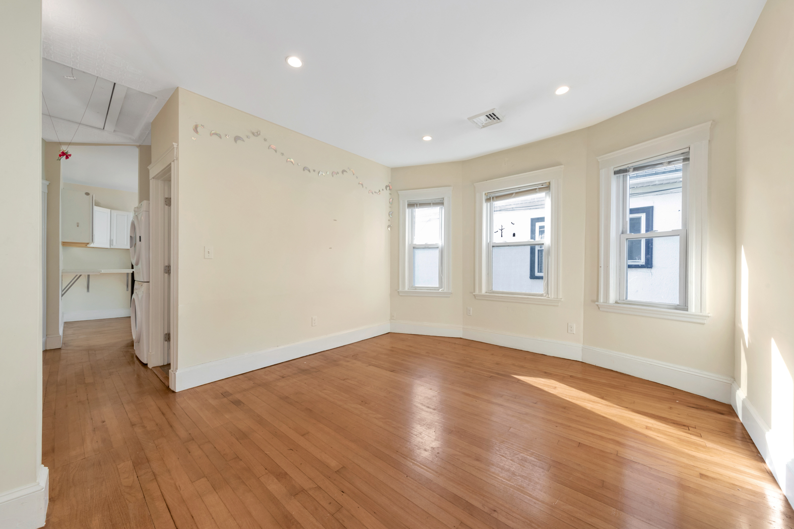 Photos of apartment on Alewife Brook Pkwy.,Somerville MA 