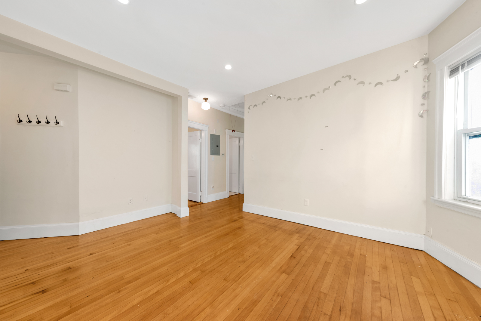 Photos of apartment on Alewife Brook Pkwy.,Somerville MA 