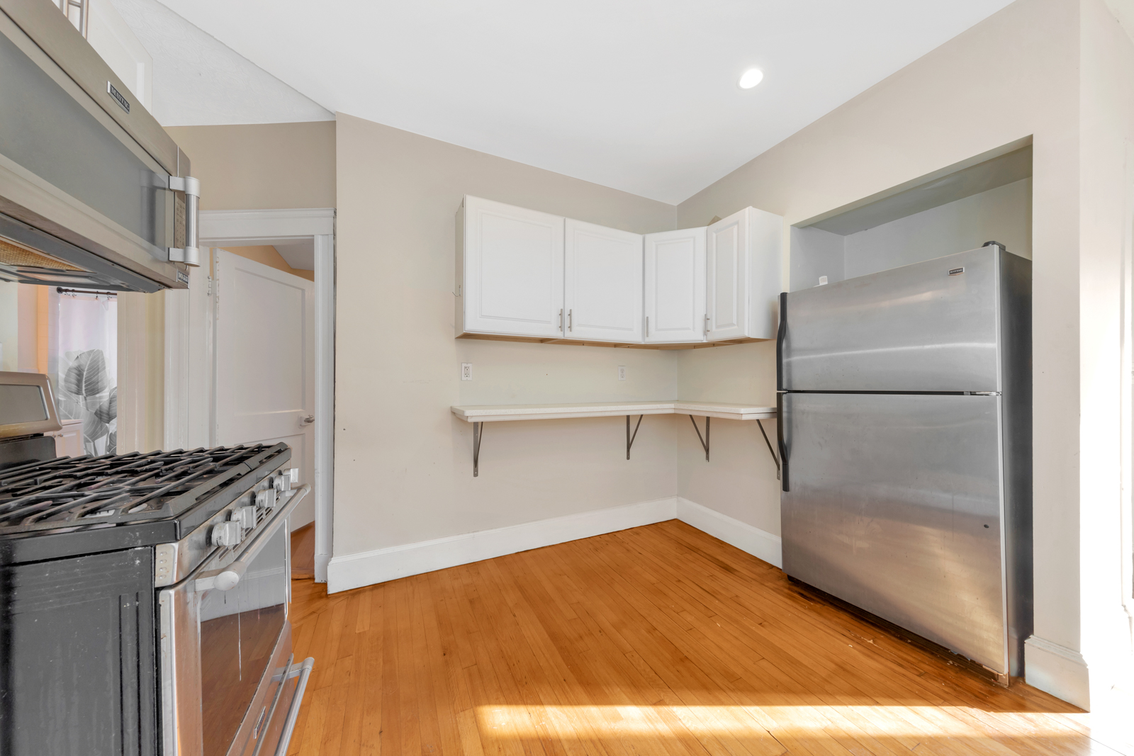 Photos of apartment on Alewife Brook Pkwy.,Somerville MA 