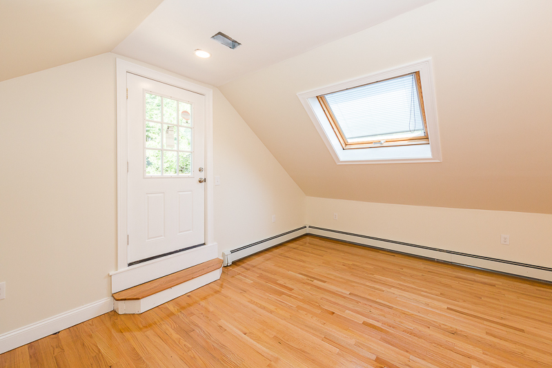 Photos of apartment on Monument St.,Medford MA 