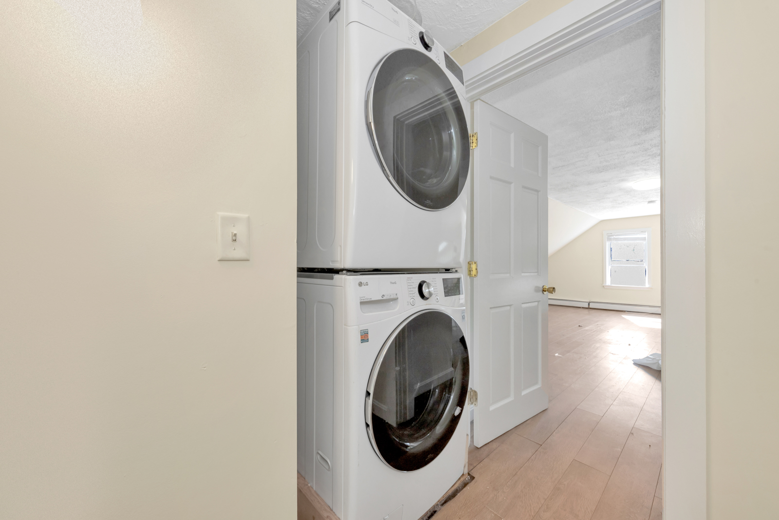 Photos of apartment on Champney St.,Boston MA 