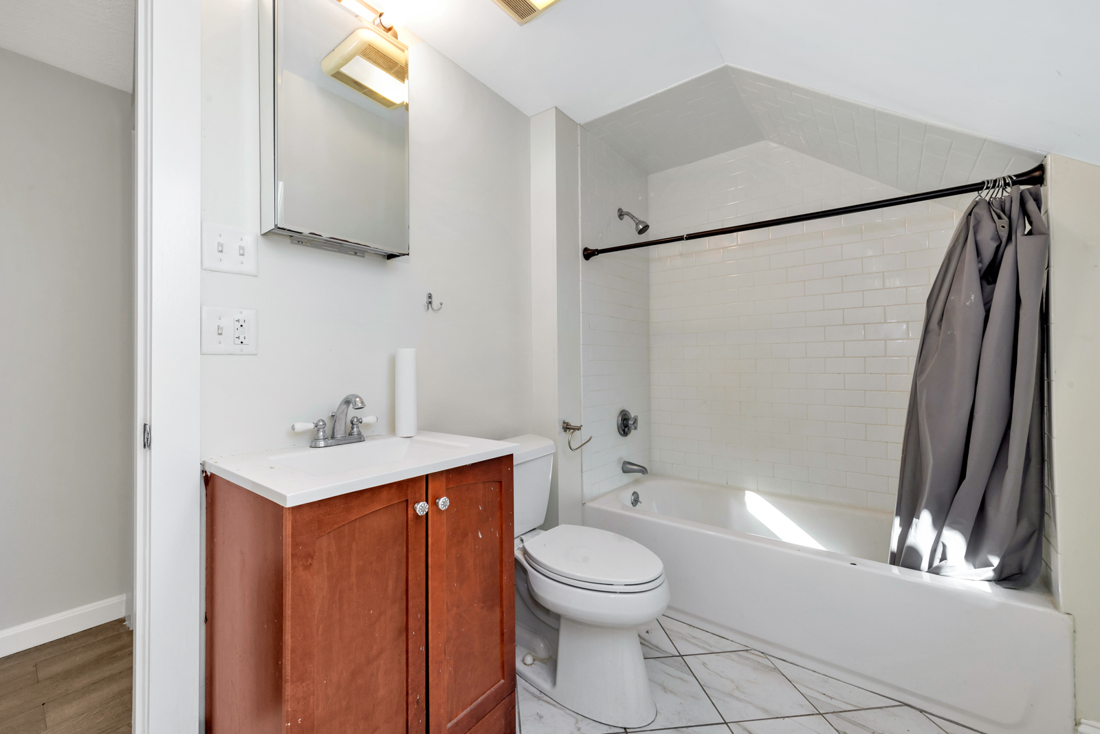 Photos of apartment on Champney St.,Boston MA 