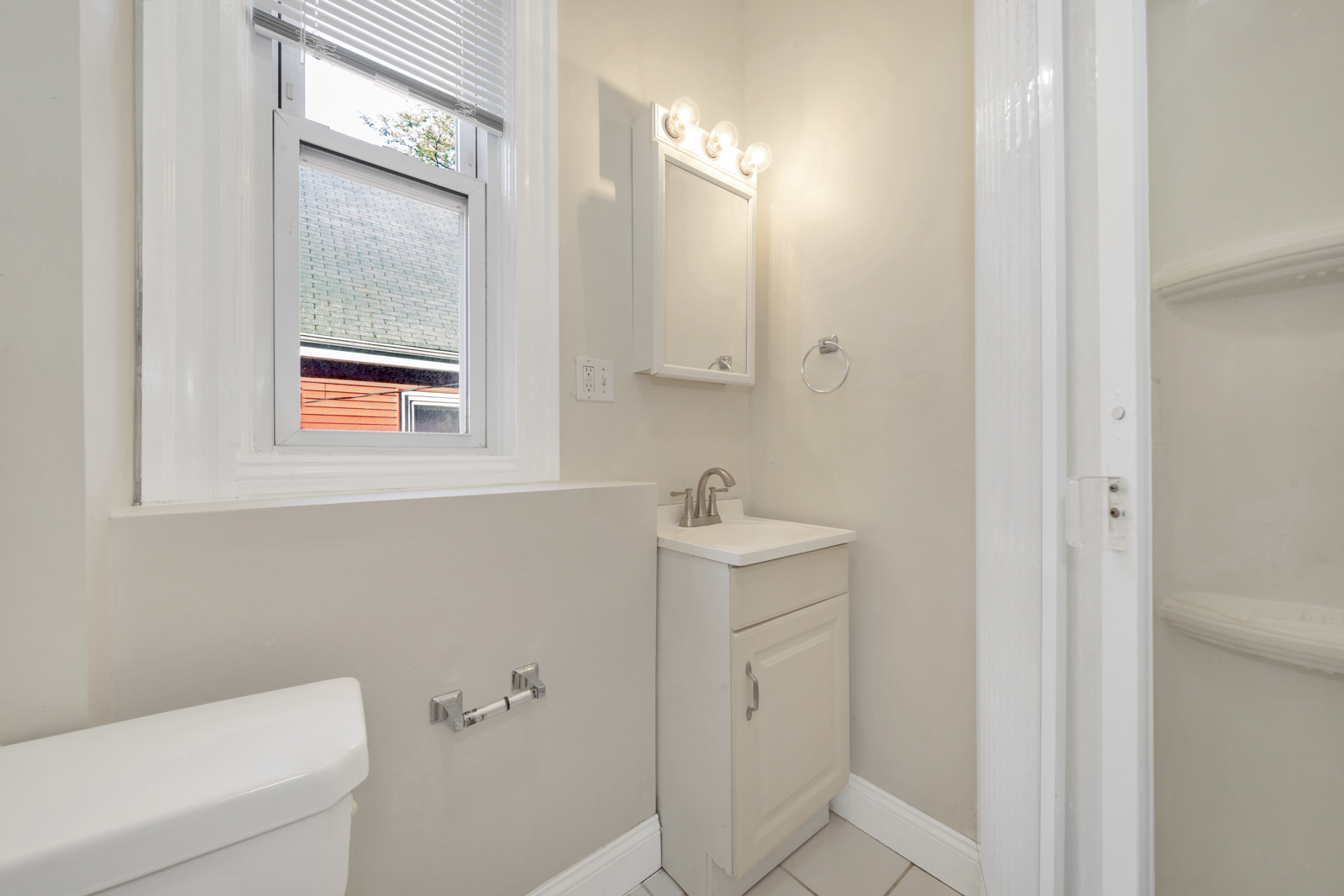 Photos of apartment on Murdock Ter.,Boston MA 