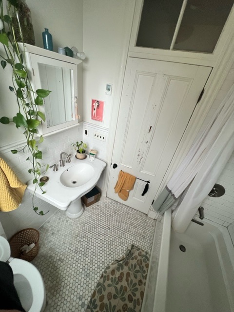 Photos of apartment on School St.,Boston MA 